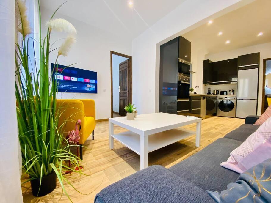 Apartament Style & Design Flat In The Center Of Madryt Zewnętrze zdjęcie