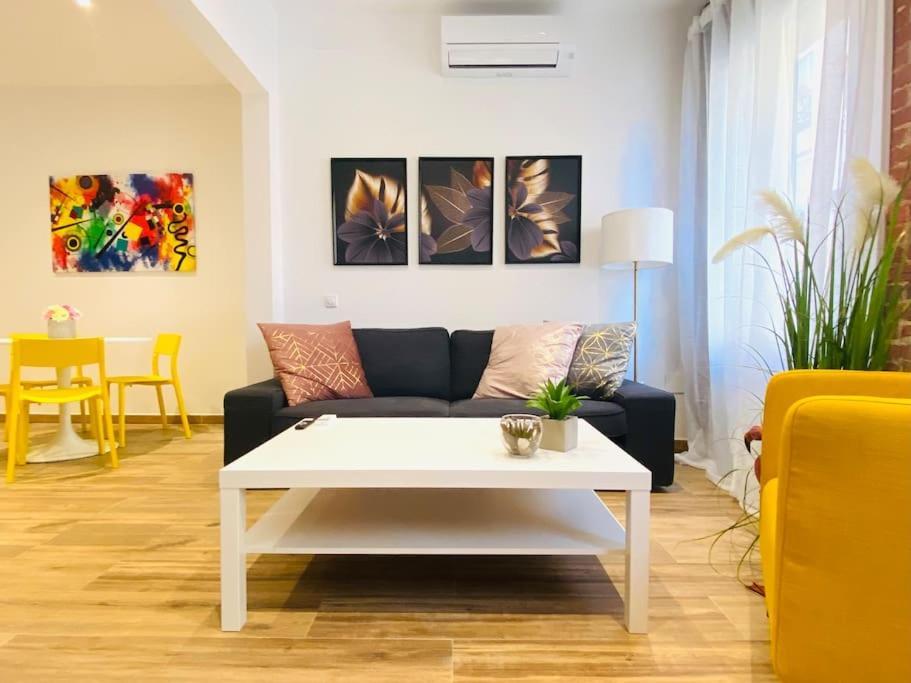 Apartament Style & Design Flat In The Center Of Madryt Zewnętrze zdjęcie