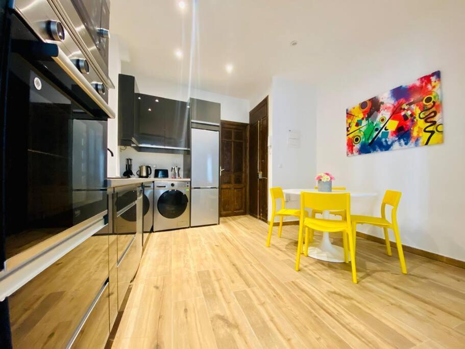 Apartament Style & Design Flat In The Center Of Madryt Zewnętrze zdjęcie