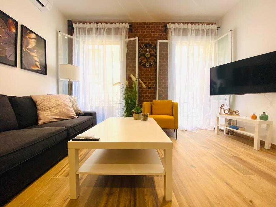 Apartament Style & Design Flat In The Center Of Madryt Zewnętrze zdjęcie