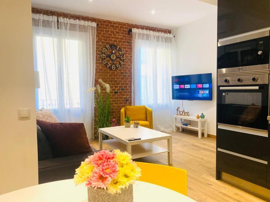 Apartament Style & Design Flat In The Center Of Madryt Zewnętrze zdjęcie